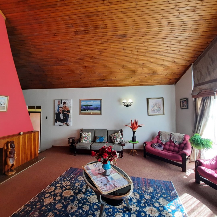 4 Bedroom Property for Sale in Dan Pienaar Free State